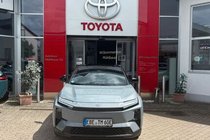 Toyota C-HR 2.480 km 49.780 &euro; Neufarn 85646
