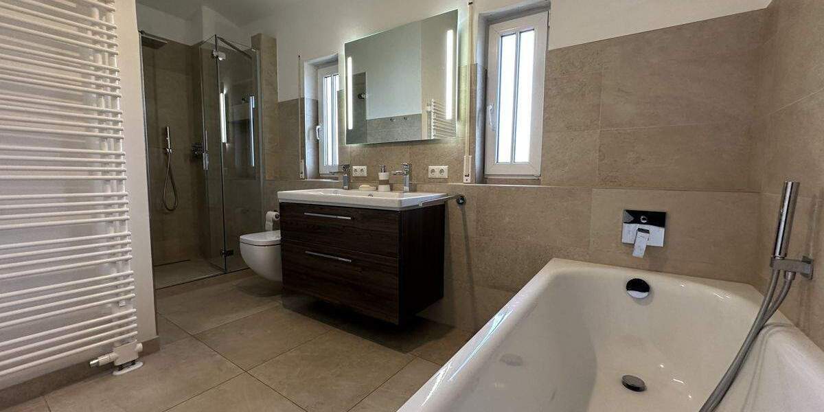 Einfamilienhaus Gräfelfing Lochham - 6 Zimmer, 150 m&sup2;, 3.600&euro; | Angebot:25700192