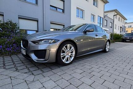 Jaguar XE 103.000 km 22.900 &euro; München 80636