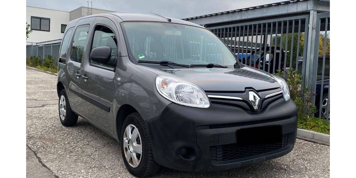 Renault Kangoo 69.000 km 8.999 € München 80807