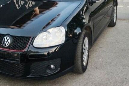VW Golf 190.000 km 4.300 &euro; München 80939