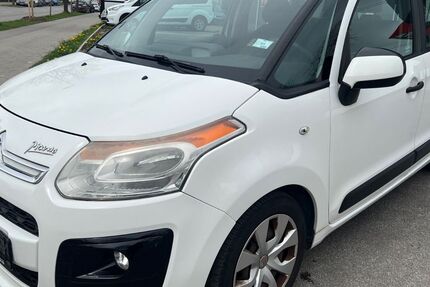 Citroen C3 188.000 km 1.999 € München OT Trudering-Riem 81825