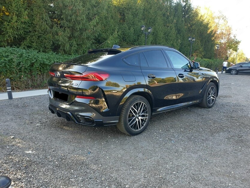 BMW X6 60.000 km 68.000 € Munchen 80313