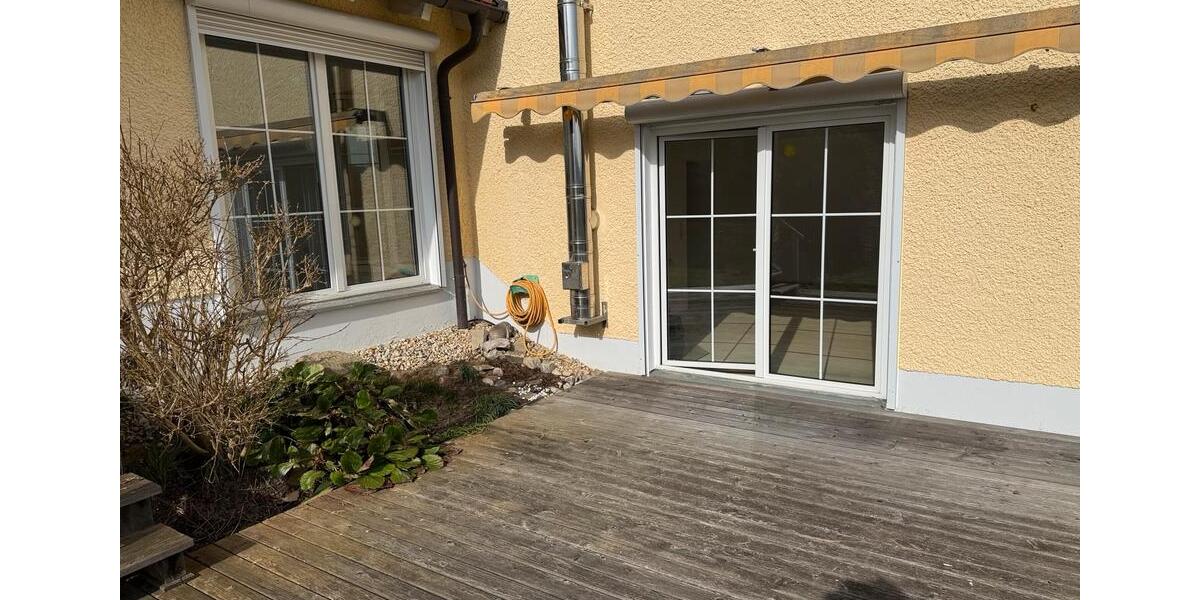 Doppelhaushälfte München Schwabing-Freimann - 6.5 Zimmer, 125 m&sup2;, 1.290&euro; | Angebot:25590829