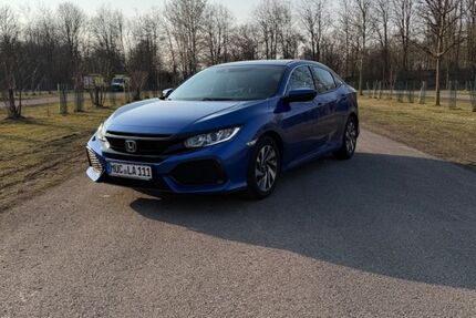 Honda Civic 62.607 km 16.499 &euro; München 81673