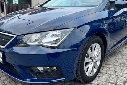 Seat Leon 113.700 km 10.990 &euro; München 81829