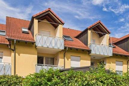 Charmante 2-Zimmer-Dachgeschosswohnung mit Loggia in Markt Schwaben 2 zimmer