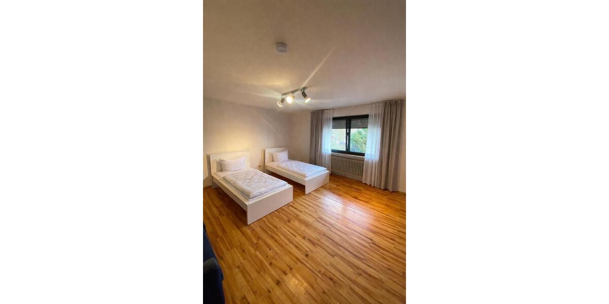 Etagenwohnung München Trudering-Riem - 5 Zimmer, 135 m&sup2;, 3.500&euro; | Angebot:26578060