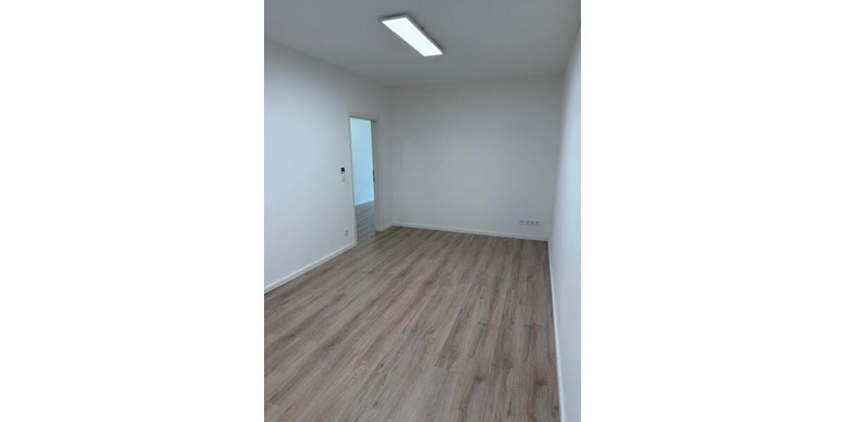 Gewerbeobjekt Markt Schwaben - 450&euro; | Angebot:25651126