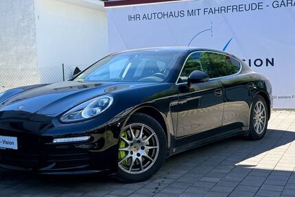 Porsche Panamera 111.000 km 27.700 &euro; München 81825