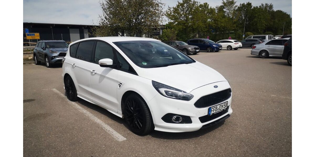 Ford S-Max 153.636 km 14.995 &euro; Emmering 82275