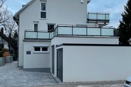 Haus München Aubing-Lochhausen-Langwied - 4 Zimmer, 172 m&sup2;, 3.250&euro; | Angebot:26123108