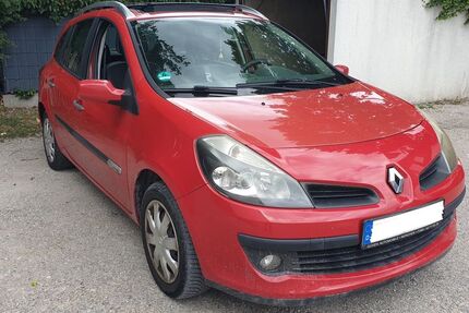 Renault Clio 129.000 km 900 &euro; Vaterstetten 85591