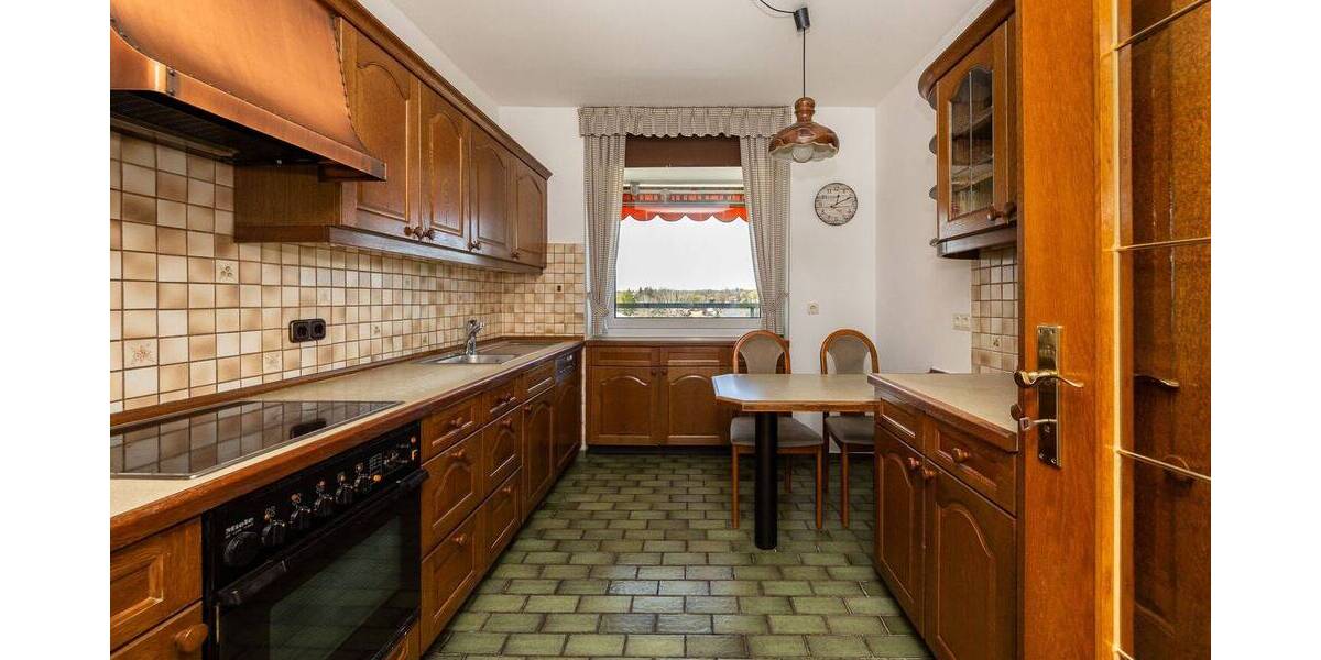 Etagenwohnung Planegg - 4 Zimmer, 97 m&sup2;, 450.000&euro; | Angebot:26401119