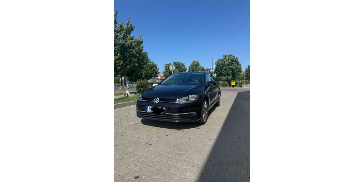 VW Golf 149.000 km 15.900 &euro; Garching 85748