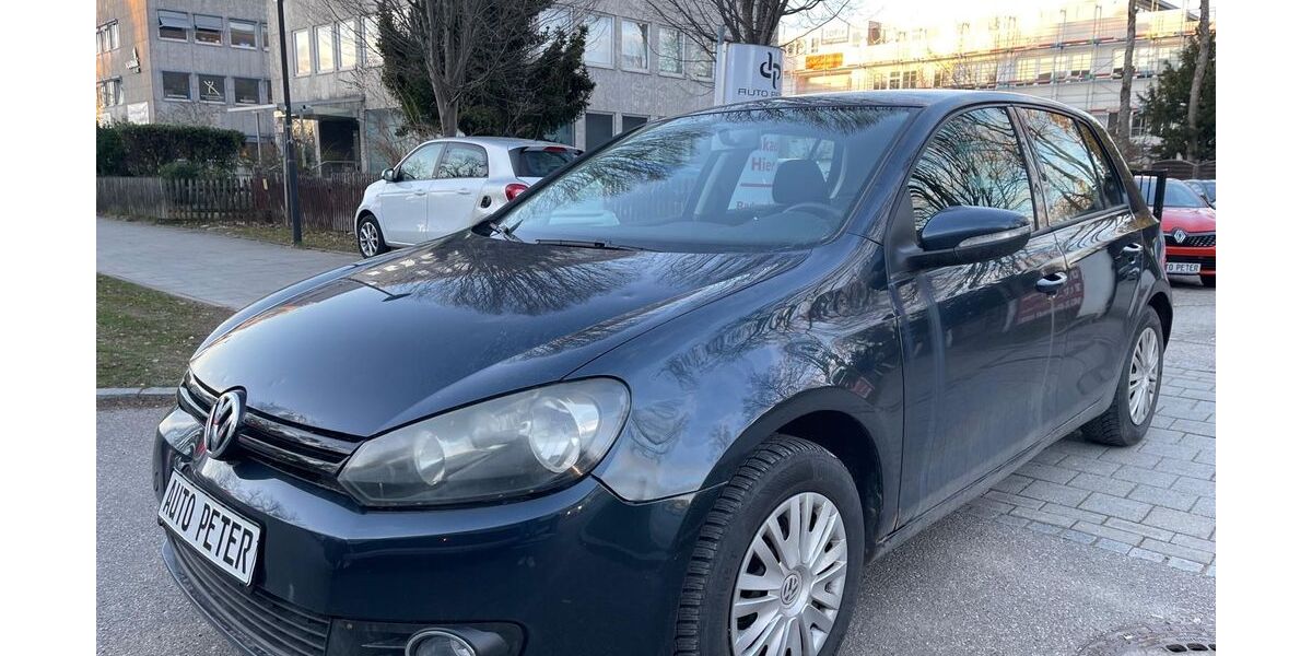 VW Golf 154.000 km 1.970 &euro; Riemerling 85521