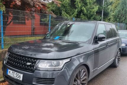 Land Rover Range Rover 154.000 km 28.000 &euro; München 80995
