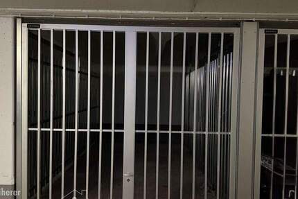 Einzelgaragenbox in Tiefgarage zimmer