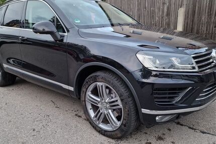 VW Touareg 270.000 km 15.100 &euro; München 81829