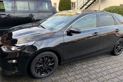 Kia ceed / Ceed 63.000 km 16.000 &euro; Icking 82057