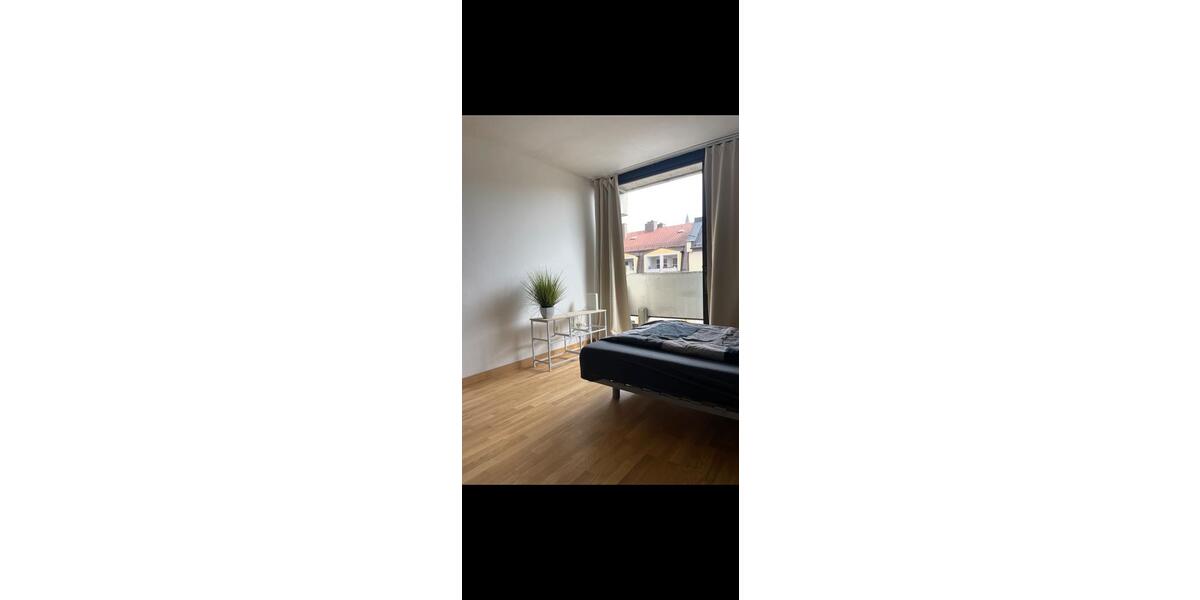 Erdgeschoßwohnung München Maxvorstadt - 1 Zimmer, 35 m&sup2;, 1.320&euro; | Angebot:26250540