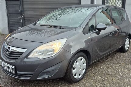Opel Meriva 157.592 km 3.490 € München 80809