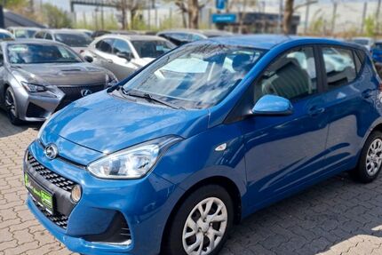 Hyundai i10 27.970 km 7.790 &euro; München 80687