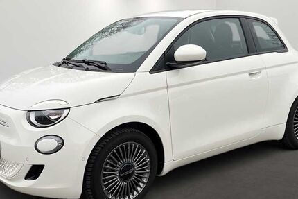 Fiat 500e 10.000 km 21.990 € Freising 85356