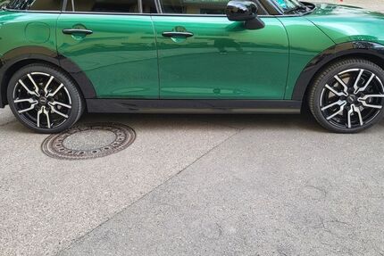Mini Cooper S 9.000 km 33.900 &euro; München 80796