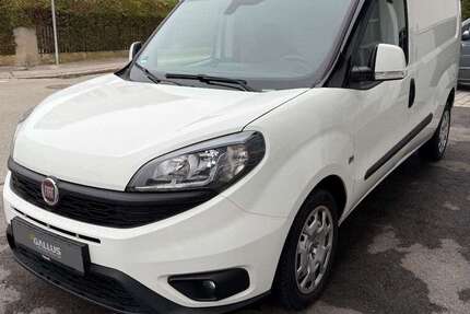 Fiat Doblo 38.100 km 16.890 € München 81827