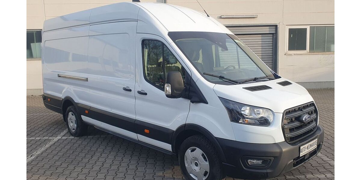 Ford Transit 95.000 km 18.900 &euro; München 81825