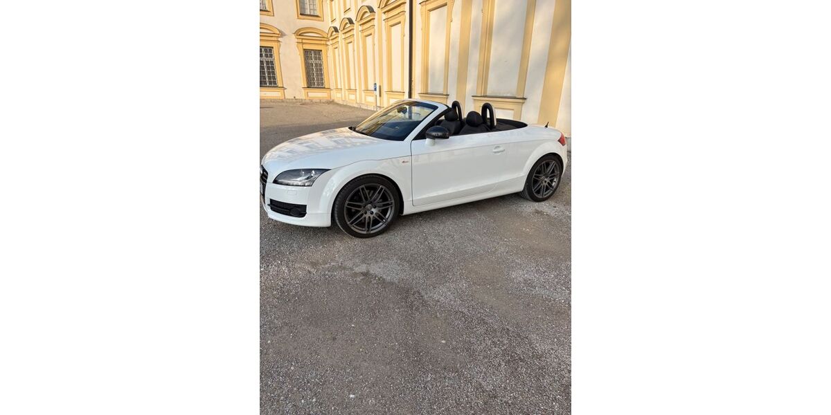 Audi TT 107.000 km 18.900 &euro; München 80935