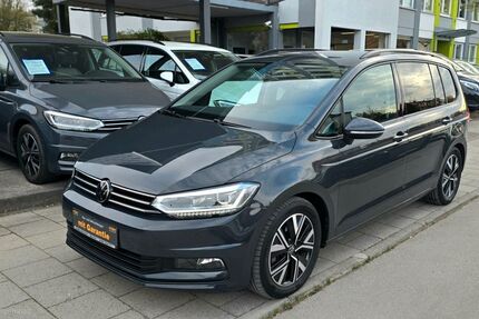 VW Touran 9.000 km 33.850 &euro; München 81673