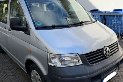 VW T5 Transporter 450.000 km 2.990 &euro; München 81827