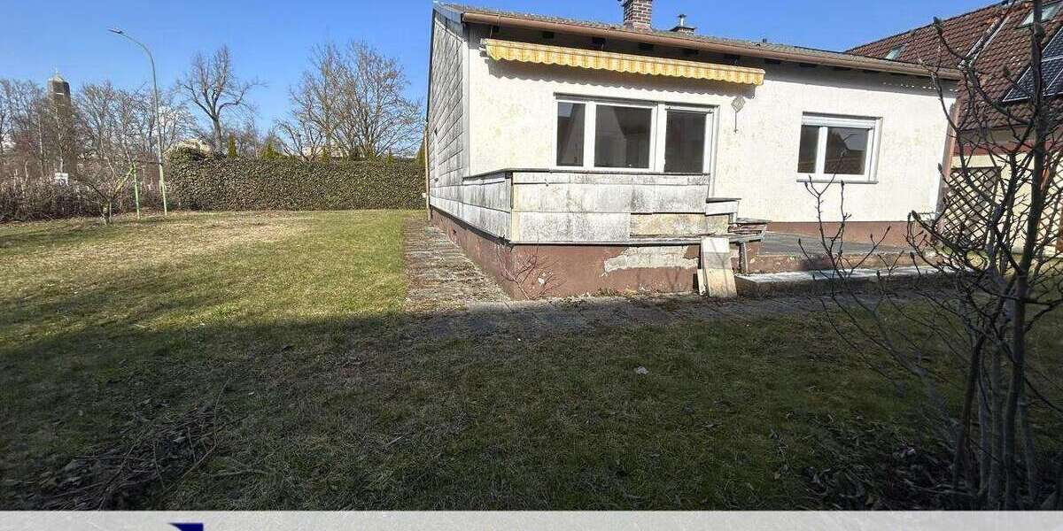 Baugrundstück für Doppelhaus mit Altbestand, zentral in Oberschleißheim - Grundstück Oberschleißheim Oberschleißheim | Angebot:26440201