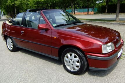 Opel Kadett 95.800 km 9.200 &euro; Eichenau 82223