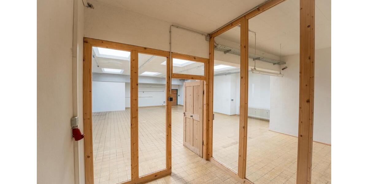 Gewerbeobjekt Poing - 2.080&euro; | Angebot:25149275