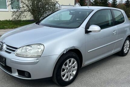 VW Golf 154.000 km 1.290 &euro; München 81479