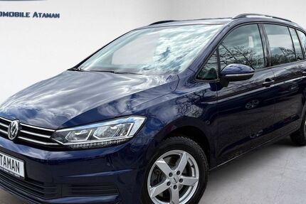 VW Touran 119.873 km 21.990 &euro; München 81243