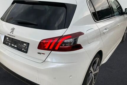 Peugeot 308 86.500 km 13.450 &euro; Unterschleißheim 85716
