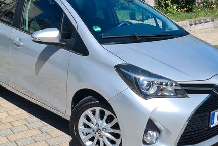Toyota Yaris 42.400 km 10.398 &euro; Planegg 82152