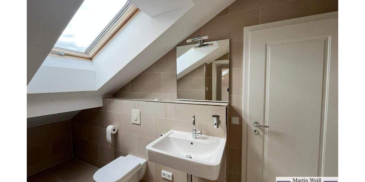 Stilvolle Doppelhaushälfte am Starnberger See in BergMaxhöhe 5 zimmer