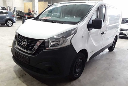 Nissan NV300 177.000 km 7.999 &euro; Hohenbrunn bei München 85662