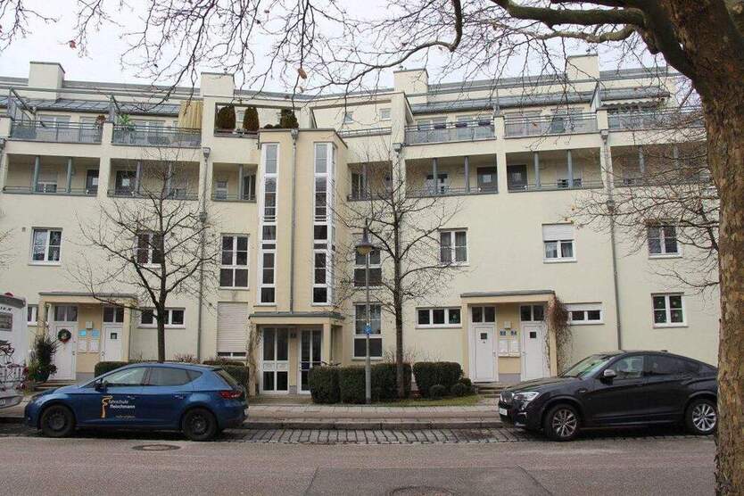 ***Wohnfreundliche Maisonette-Wohnung mit zauberhafter Dachterrasse*** 3 zimmer