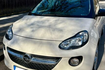 Opel Adam 139.088 km 6.490 &euro; München 81549