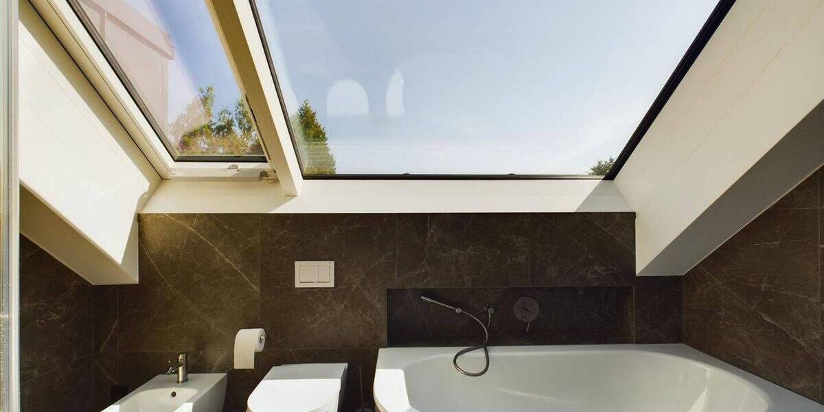 Einfamilienhaus München Bogenhausen - 7 Zimmer, 269 m&sup2;, 8.500&euro; | Angebot:26904179