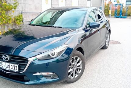 Mazda 3 118.000 km 13.500 € Poing 85586