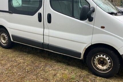 Renault Trafic 260.314 km 2.400 &euro; Niederneuching 85467