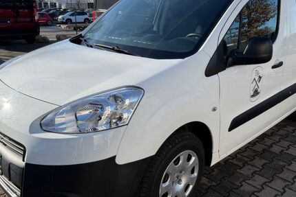 Peugeot Partner 36.000 km 4.900 &euro; München Trudering-Riem 81825