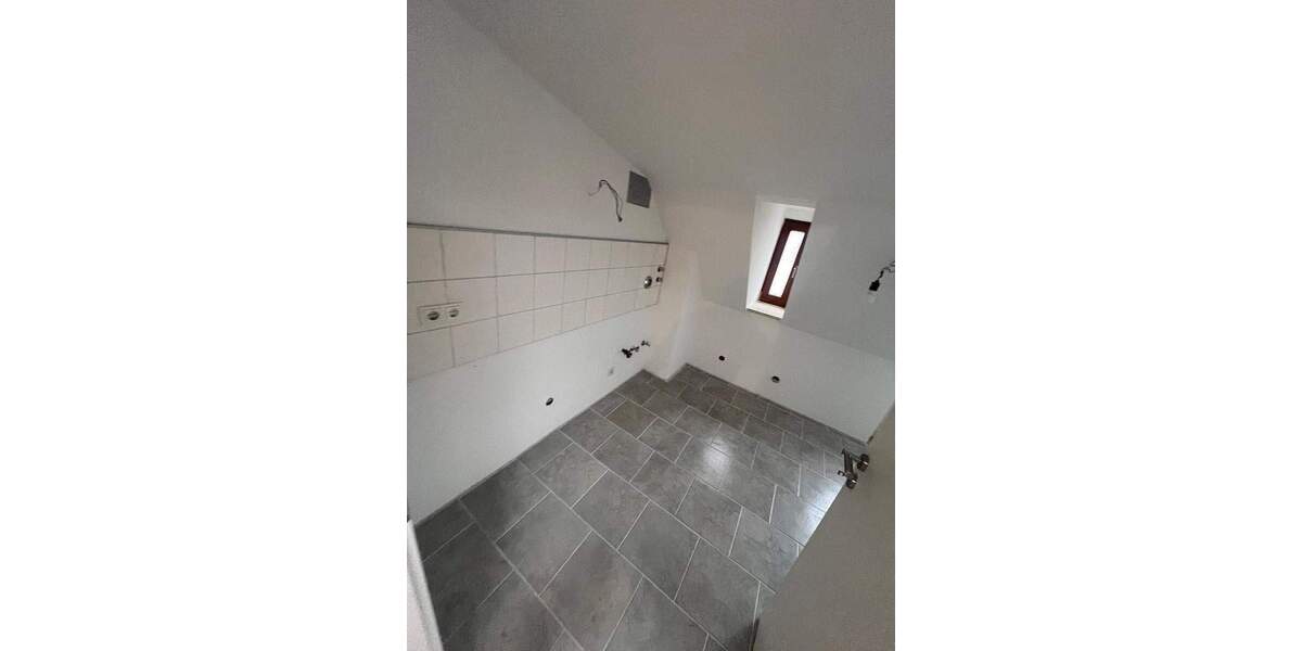 Etagenwohnung München Schwanthalerhöhe - 3 Zimmer, 110 m&sup2;, 1.990&euro; | Angebot:26343935